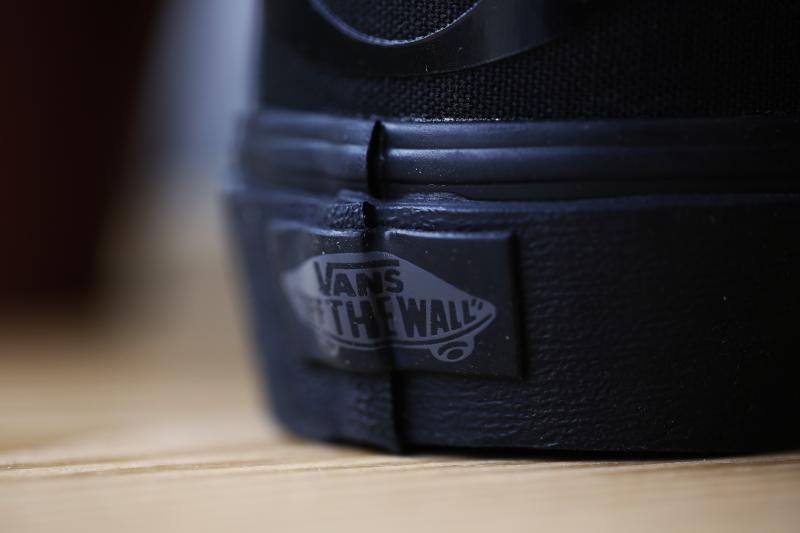  - VANS x David Bowie | Nos photos des Classic Slip-On Blackstar